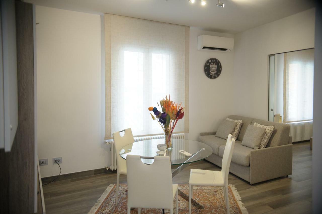 Andrea Luxury Apartments - D'Azeglio 볼로냐 외부 사진